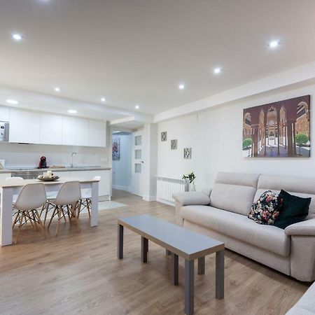 Apartamentos Reina Isabel Гранада Екстериор снимка